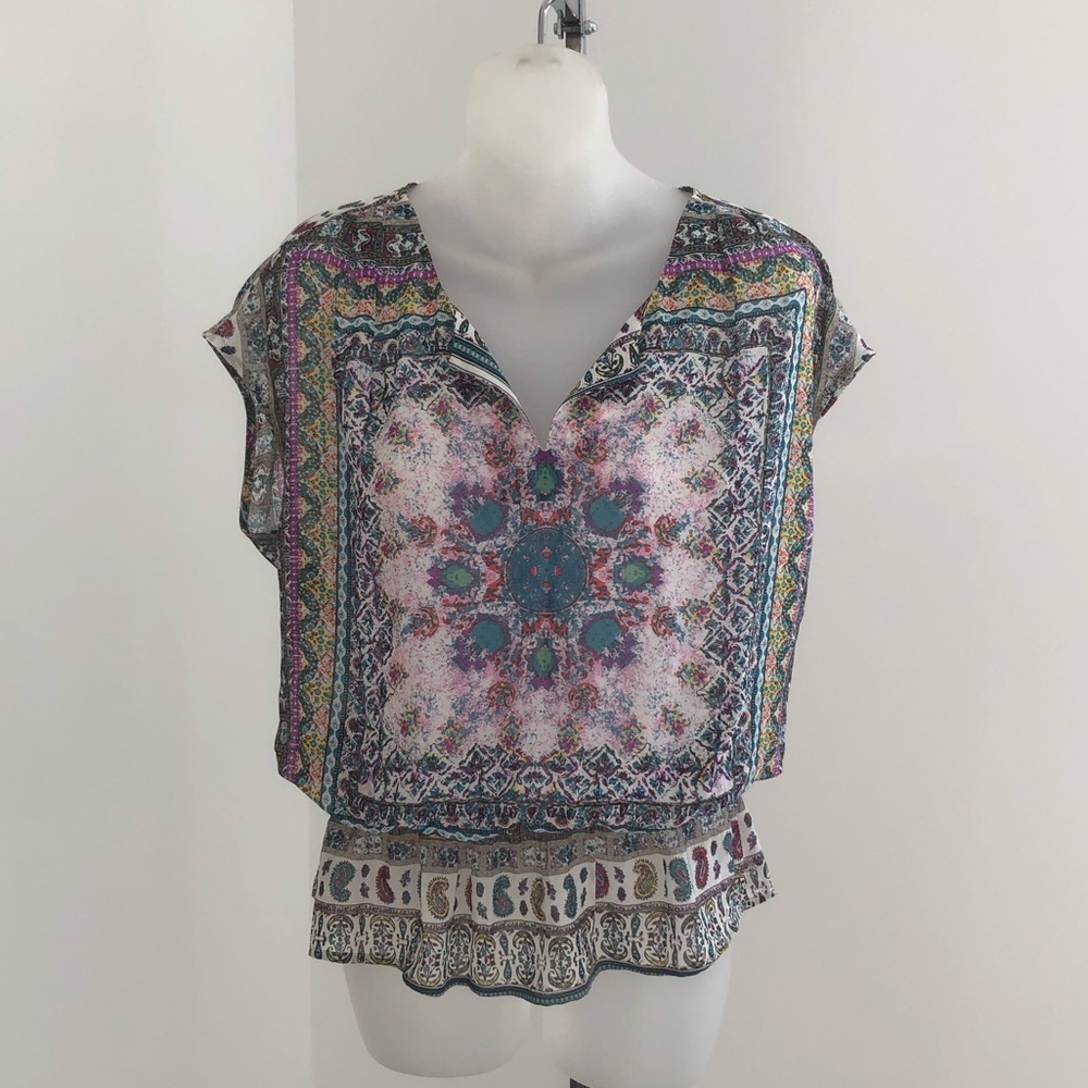 EUC Pretty spring blouse
